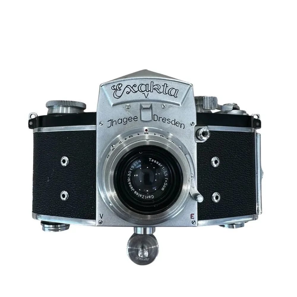 Exakta V Ihagee 35mm Camera w/ Zeiss Tessar 50mm f3.5 & Leather Case
